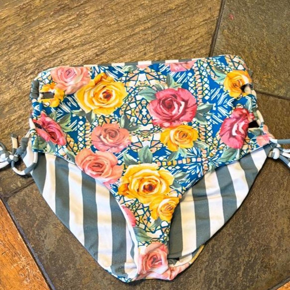 Gossip Reversible High Waist Bikini Bottoms Olive Stripe Floral Side Tie M
